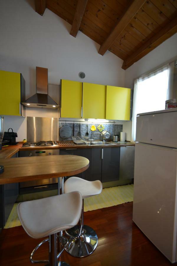 Casa Vacanze Chez La Reine - Holiday Home Vicenza Eksteriør bilde
