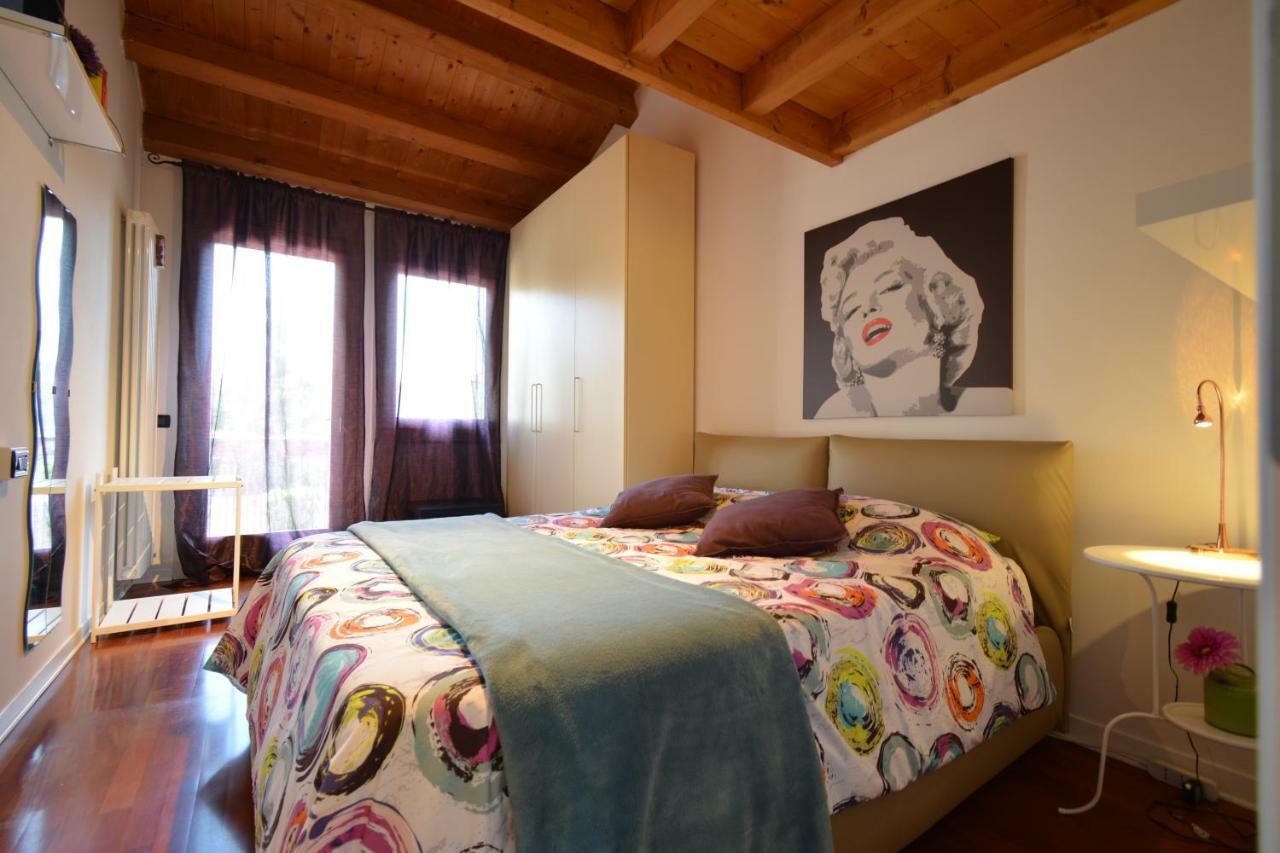 Casa Vacanze Chez La Reine - Holiday Home Vicenza Eksteriør bilde